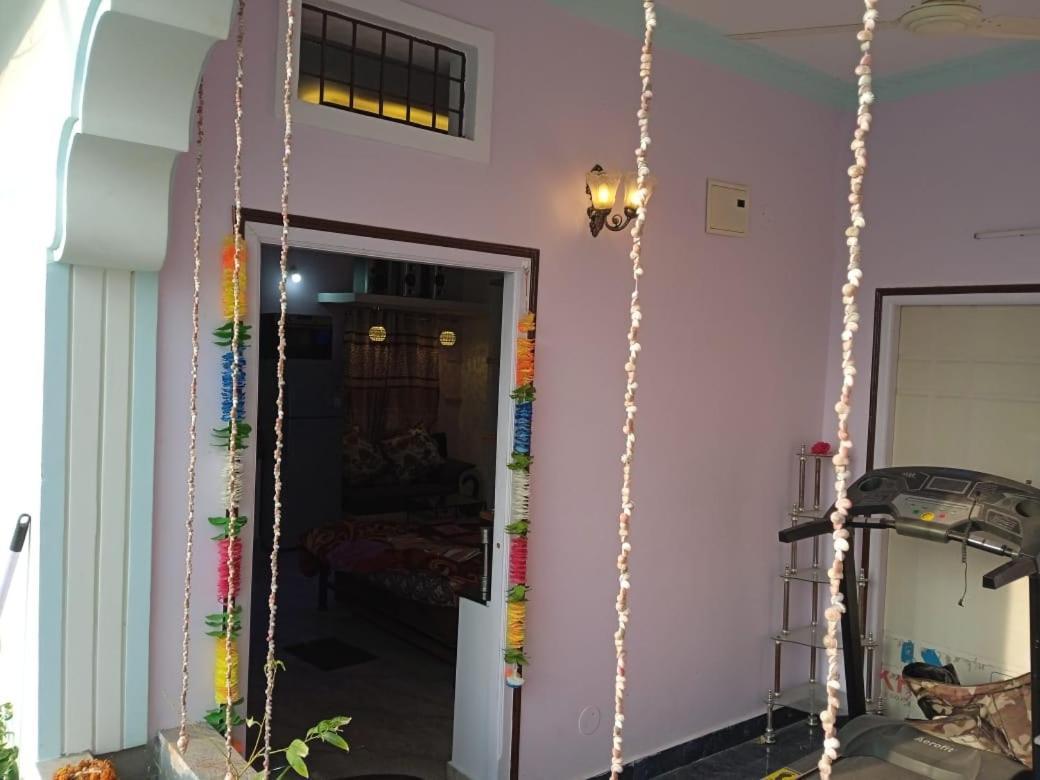Dziire Service Apartment Haiderabad Kamer foto