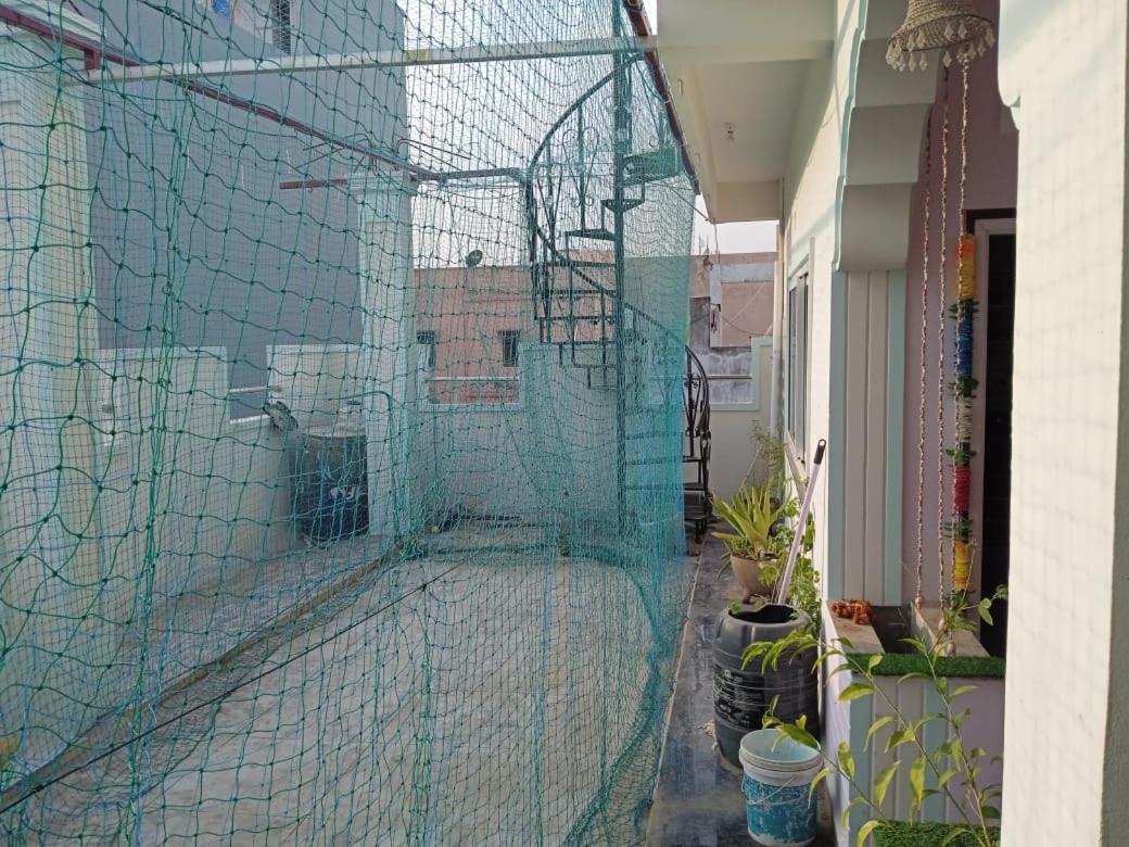 Dziire Service Apartment Haiderabad Buitenkant foto
